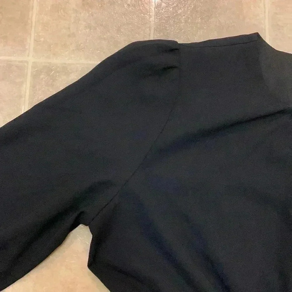 Halogen - Picture 4 of 6